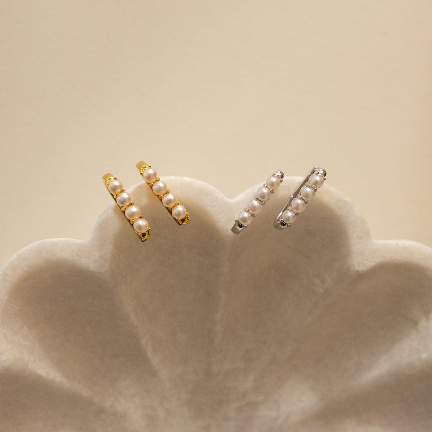 Elegant Simplicity: Freshwater Pearl Hoop Earrings