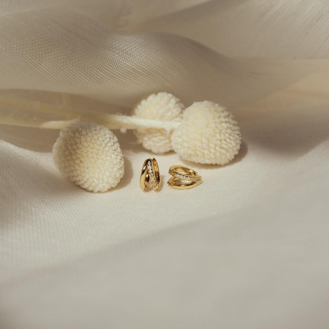 Dynamic Elegance: Amelia Duo Huggies