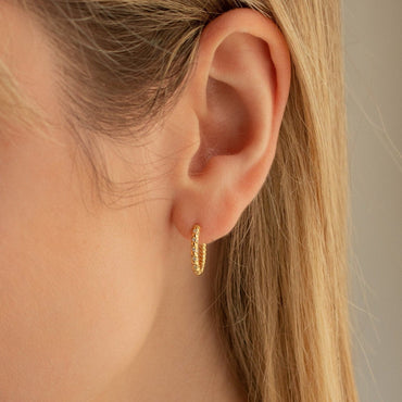 Radiant Revival: Twisted Diamond Hoop Earrings