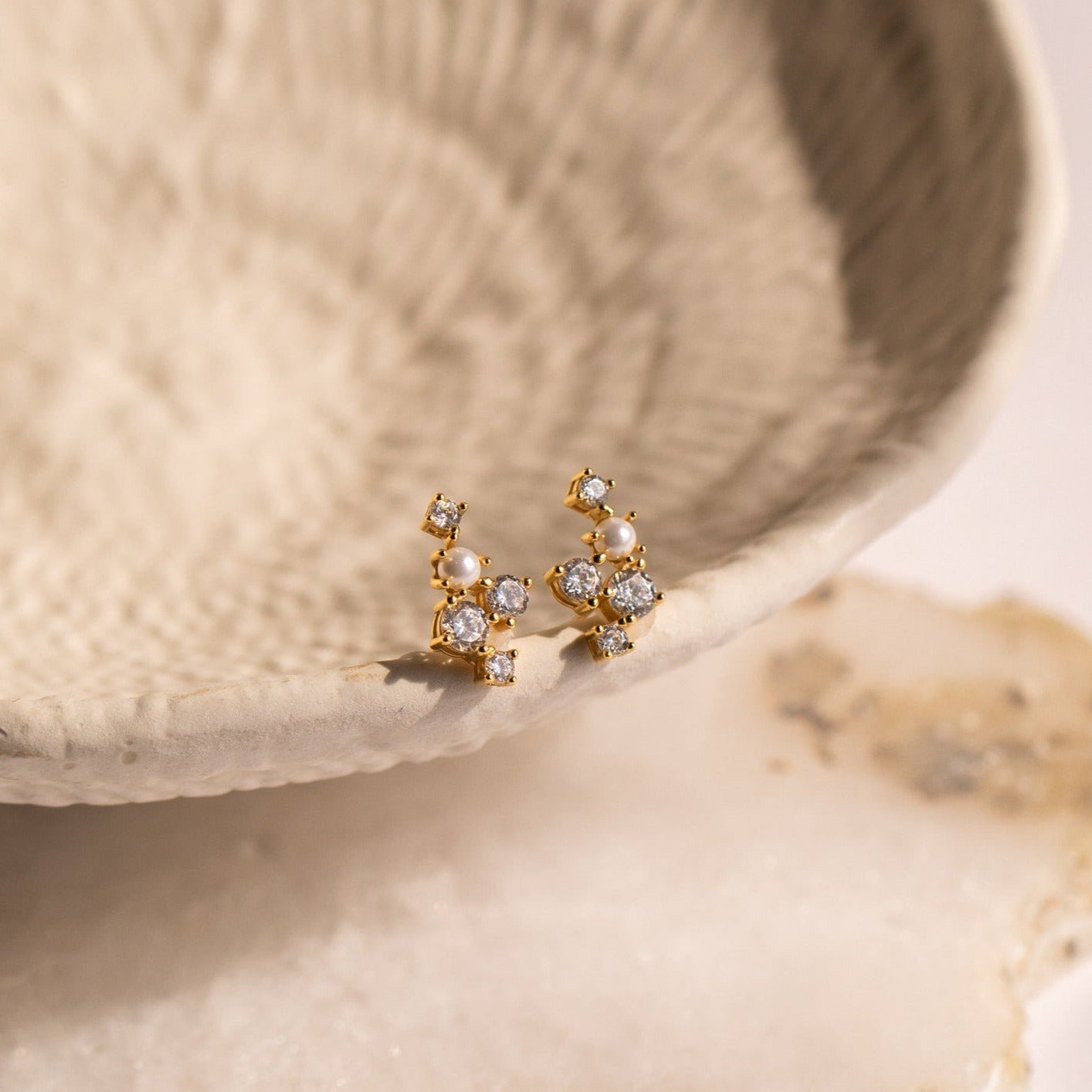 Seine Diamond Studs 18K Gold