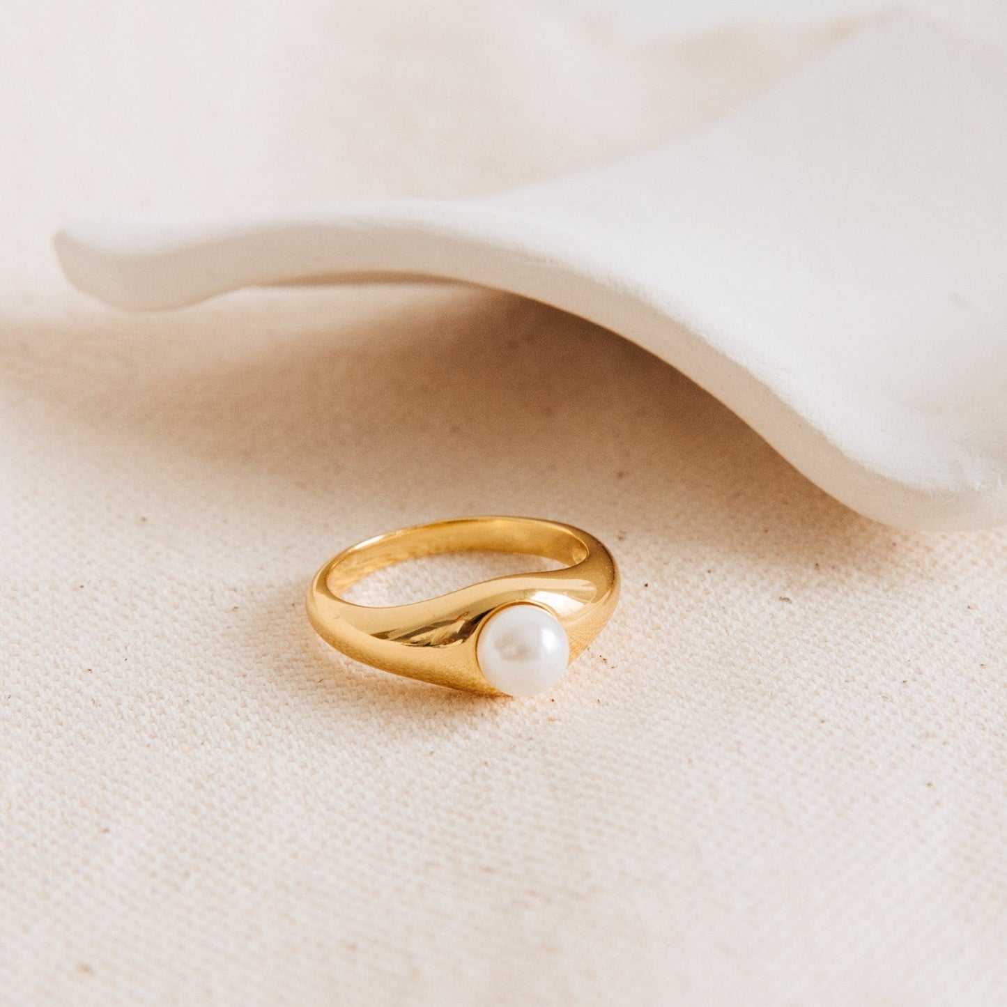 Timeless Sophistication: The Penelope Pearl Signet Ring