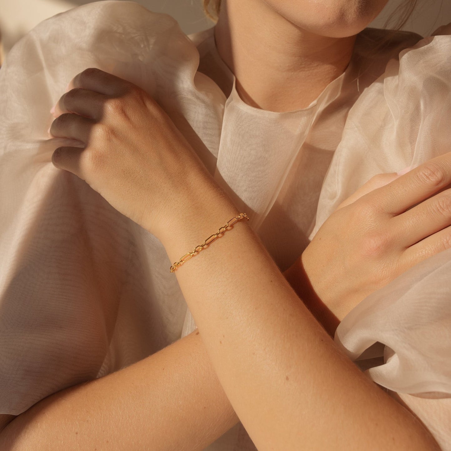 Modern Minimalism: Roxy Paperclip Chain Bracelet