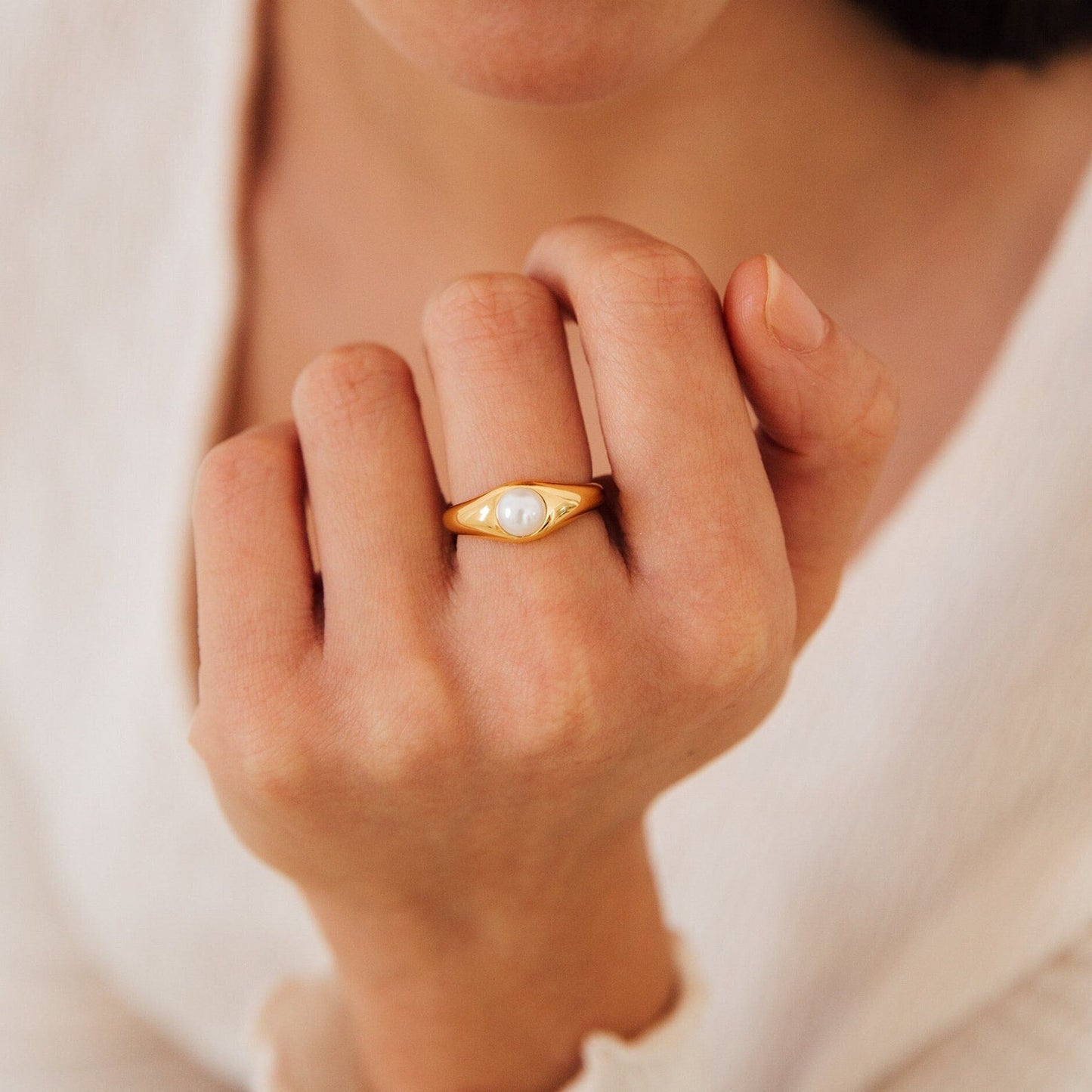 Timeless Sophistication: The Penelope Pearl Signet Ring