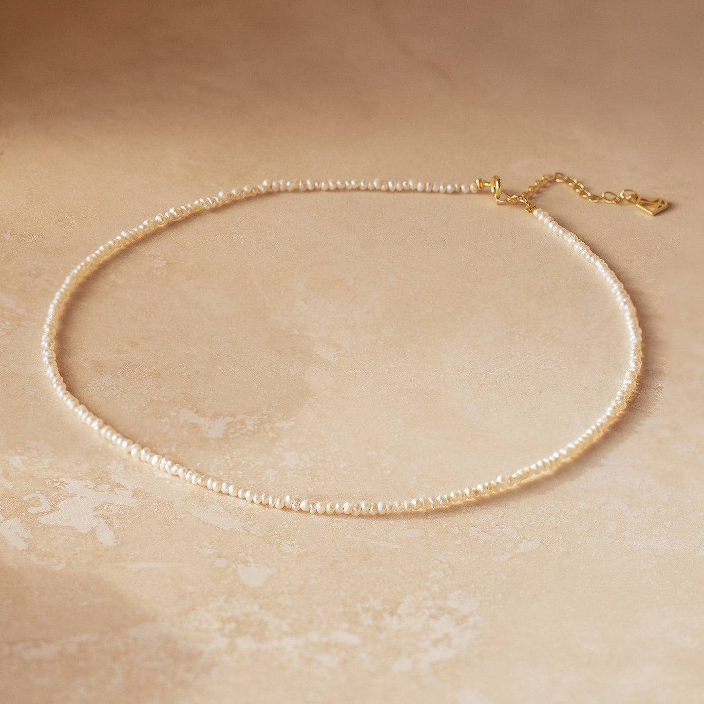 Elevate Everyday Elegance: Brinley Pearl Choker Necklace