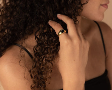 Bold Elegance: Modern Black Signet Ring
