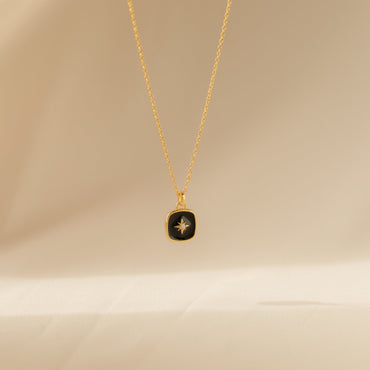 Find Your Inner Light: Hermoine North Star Necklace 18K Gold Midnight Black