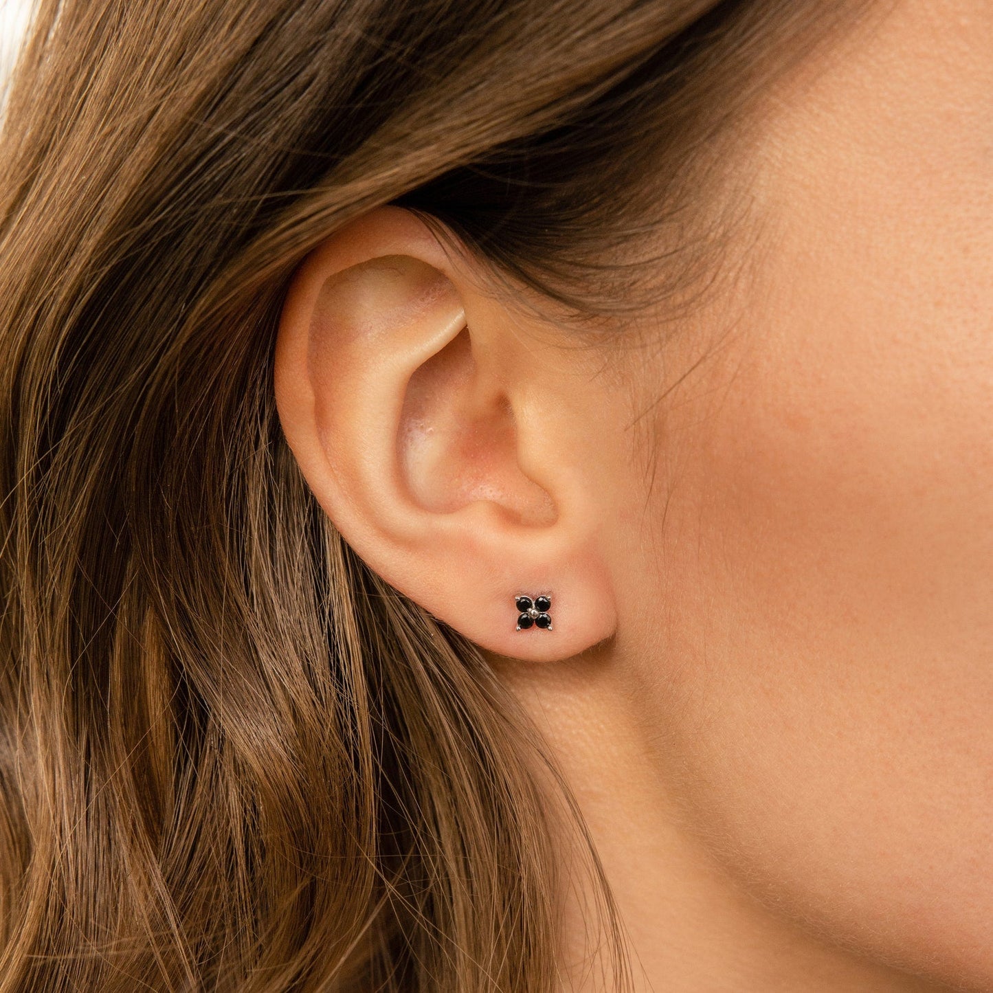 Vintage Elegance: Black Flower Stud Earrings