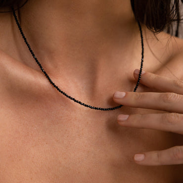 Boho Chic Black Abyss Beaded Necklace: Effortless Style for the Free-Spirited