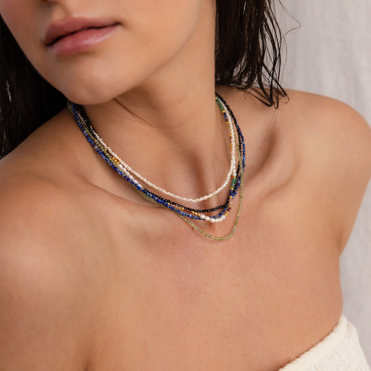 Tranquil Light Green Beaded Necklace: Embrace Summer Serenity