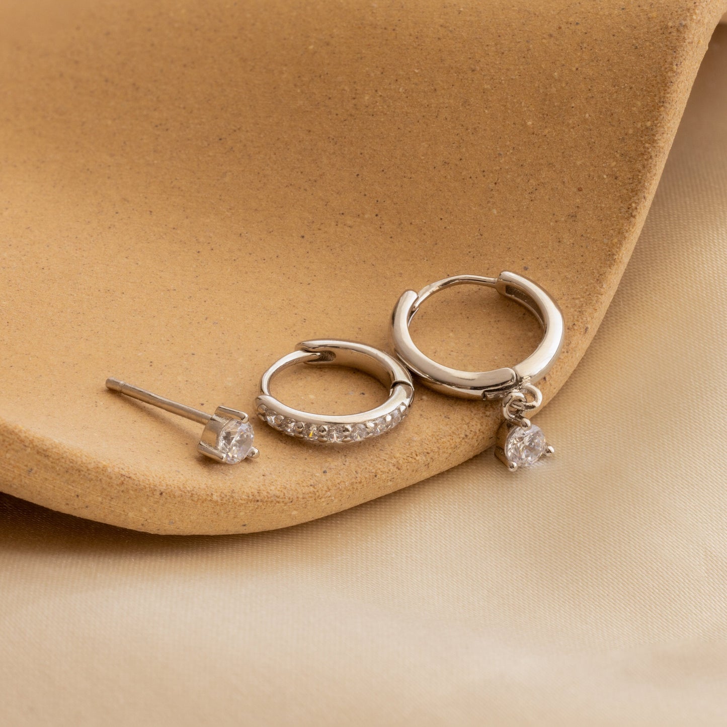 Stylist Diamond Earrings Set