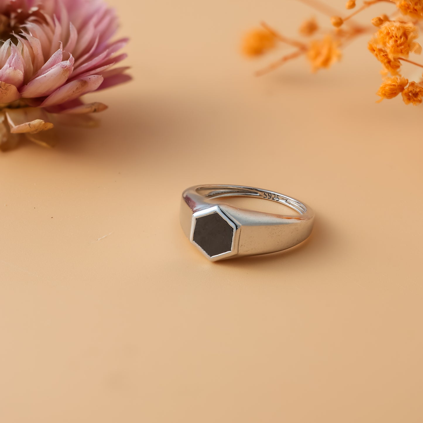 Modern Signet Ring With Ember-Inspired Detailing
