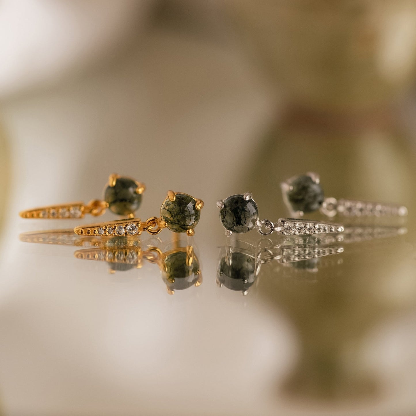 Daring Elegance: Agate Diamond Drop Earrings