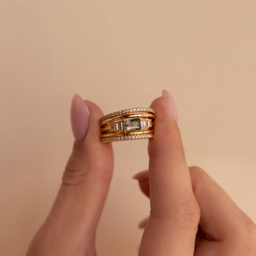 Radiant Aura: Agate Statement Ring