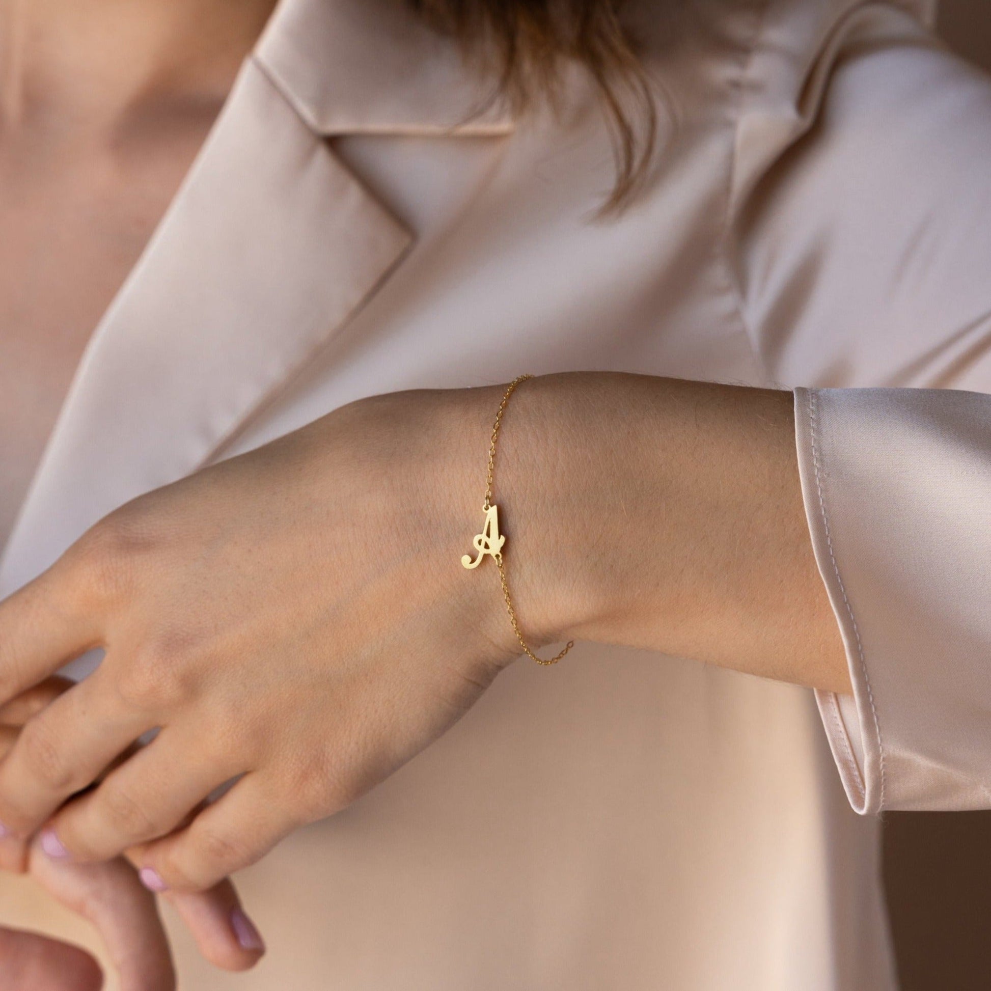Custom Initial Bracelet: Personalized Elegance