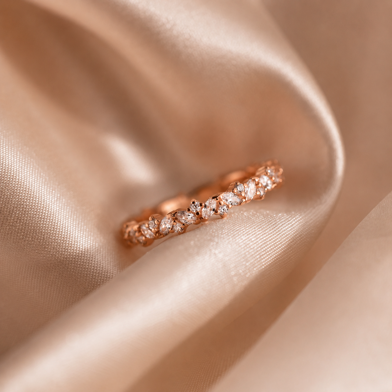 Endless Shine Ring