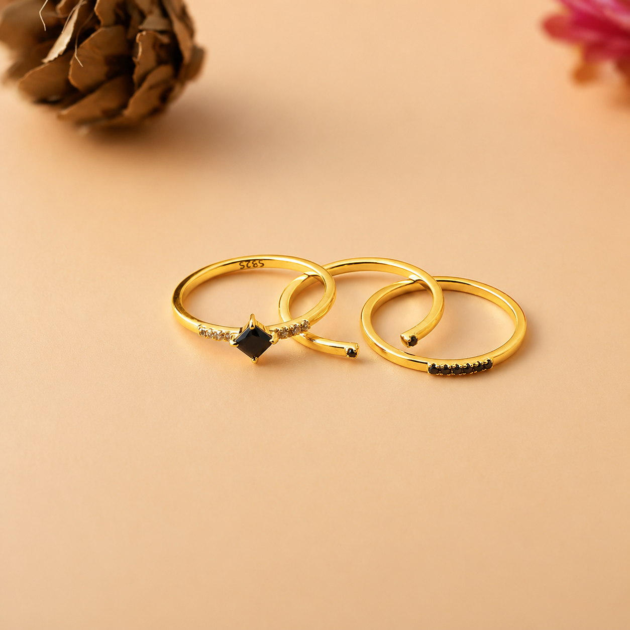 Black Abyss Ring Set