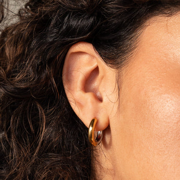 Chunky_Hoop_Earrings_side_view