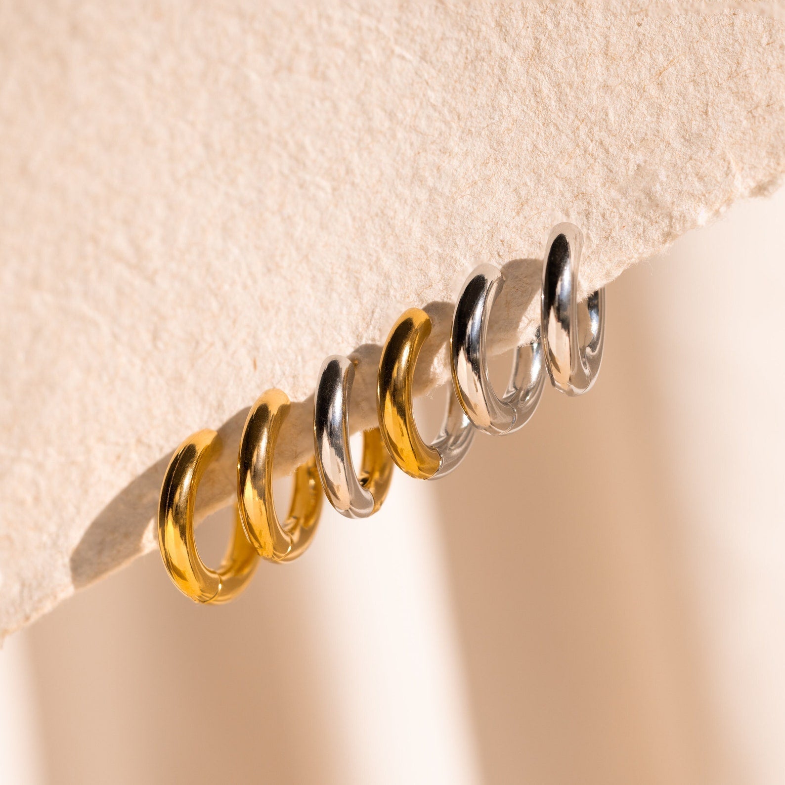 Chunky_Hoop_Earrings
