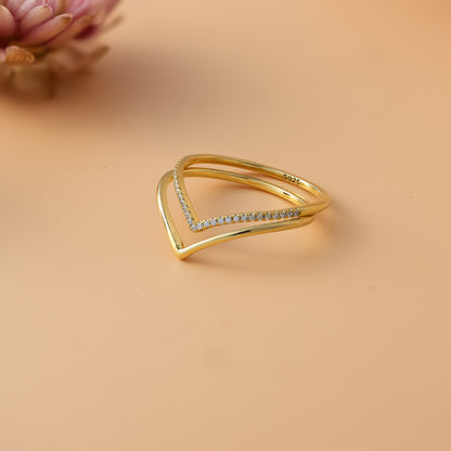 Elevate Your Ring Stack with the Curve Stacking Set Gold Plated