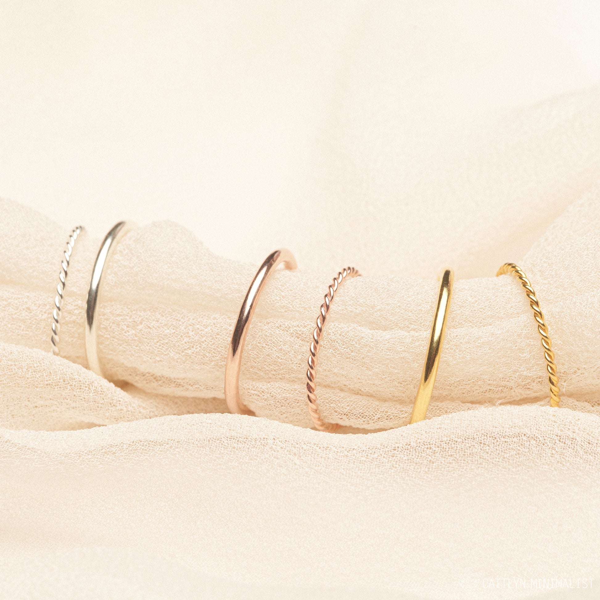 Minimalist Stacking Ring Set: Versatile Elegance