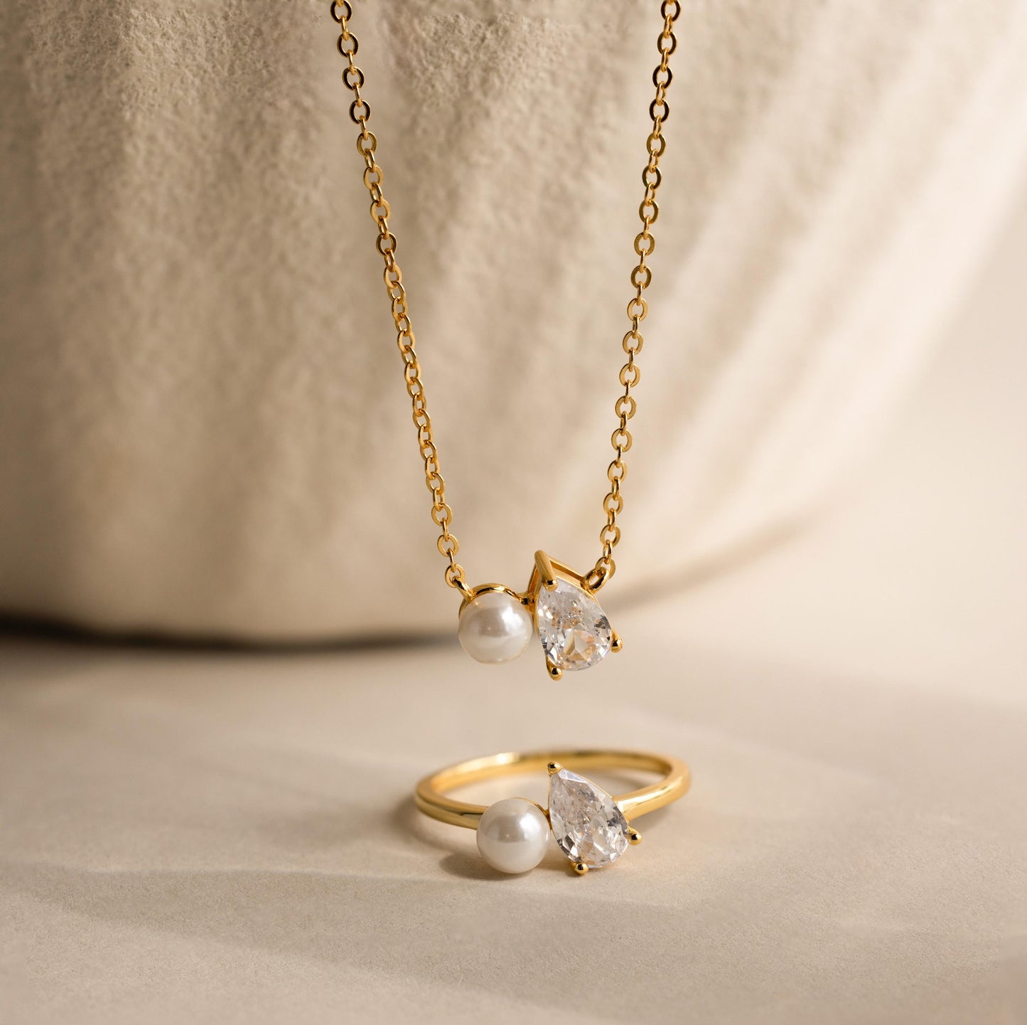 Pearl_Diamond_Necklace_ring