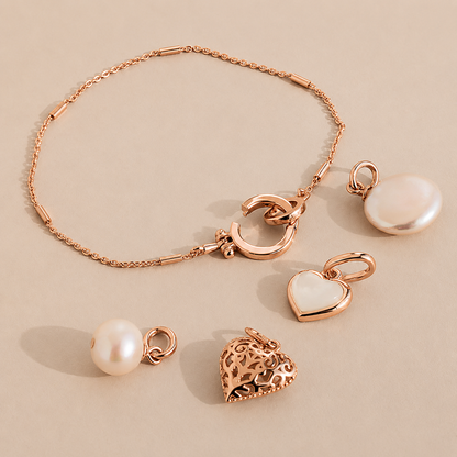 Hinged Circle Pendant Bracelet