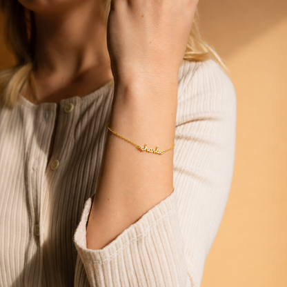 Dainty Tiny Name Bracelet