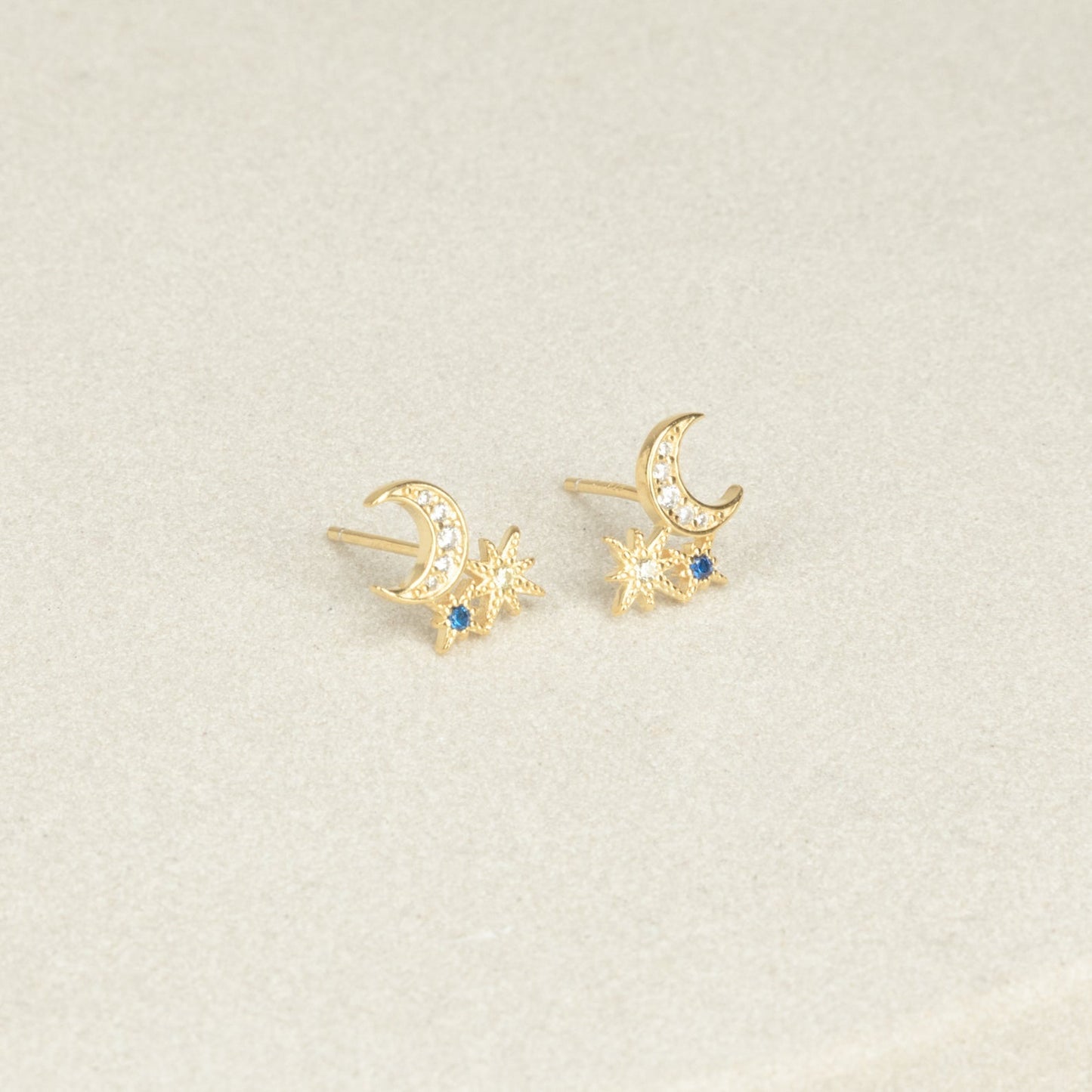 Celestial Splendor: Aeon Constellation Earrings 18K Gold