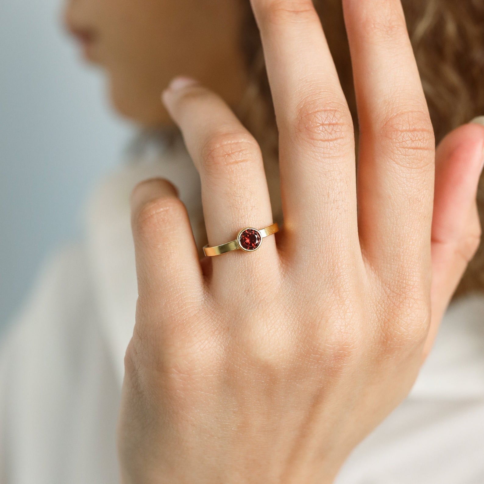 Birthstone Signet Ring 18K Gold