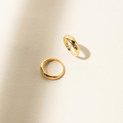 Stellar Splendor: The Star Dome Ring 18K Gold