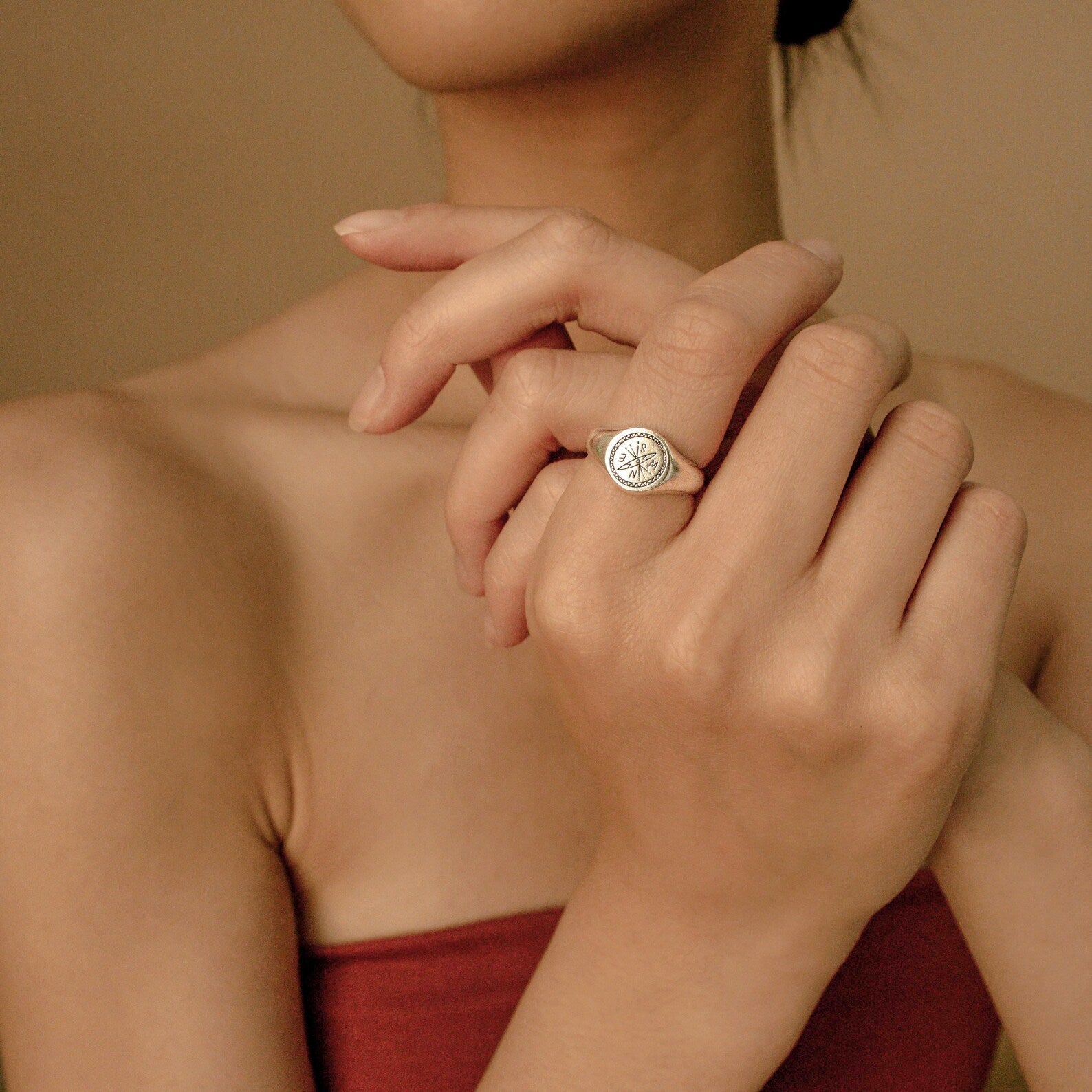 Wanderlust Signet Ring Rose Gold