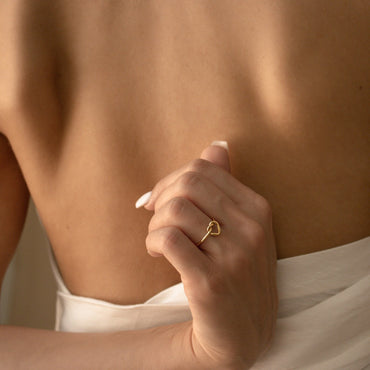 Express Your Everlasting Love with the Love Heart Knot Ring