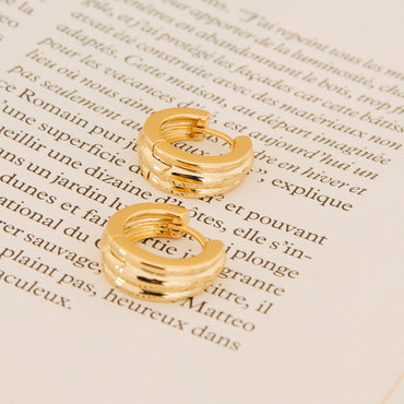 Effortless Chic: Canal Chunky Hoops