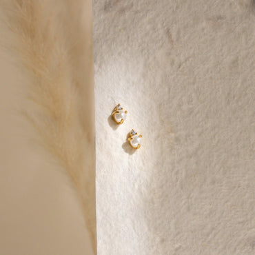 Julia Pearl Studs 18K Gold