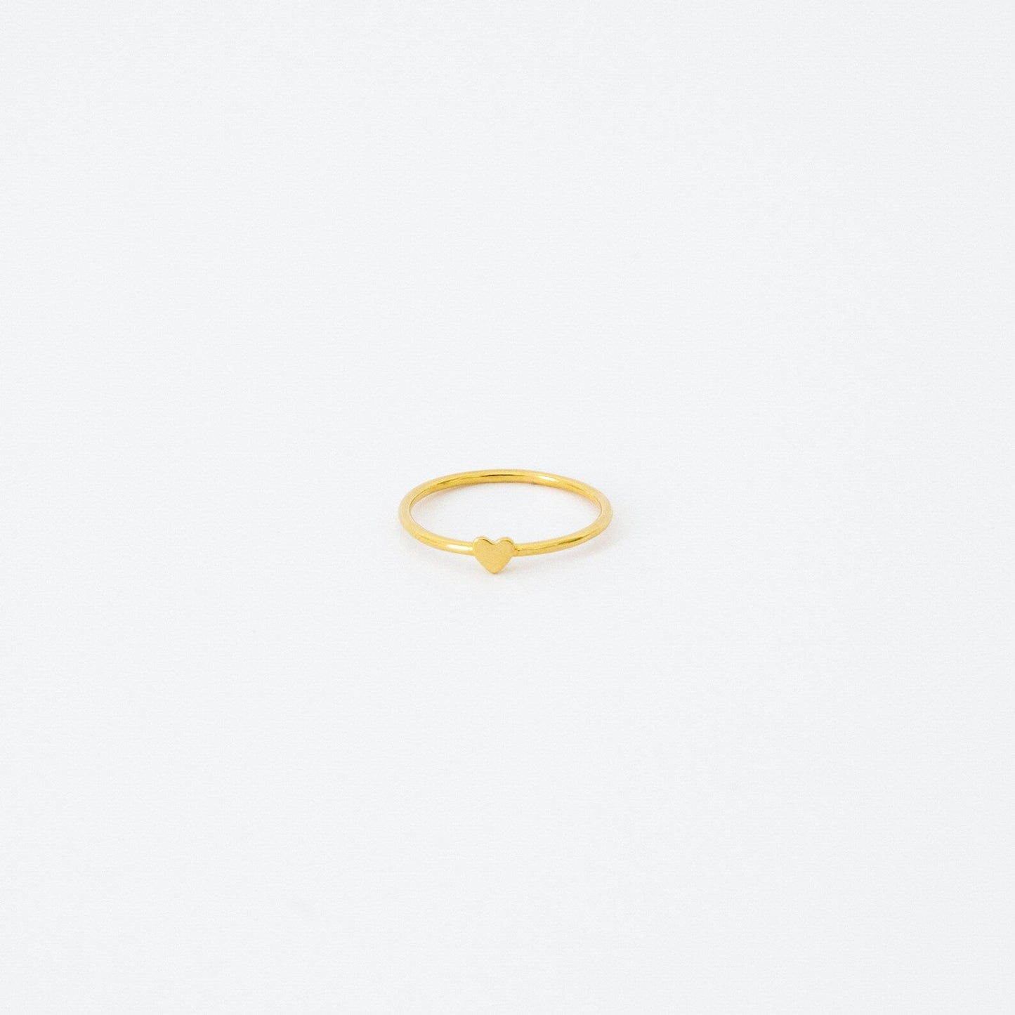 Nala Tiny Heart Ring: Minimalist Elegance for Everyday Stacking