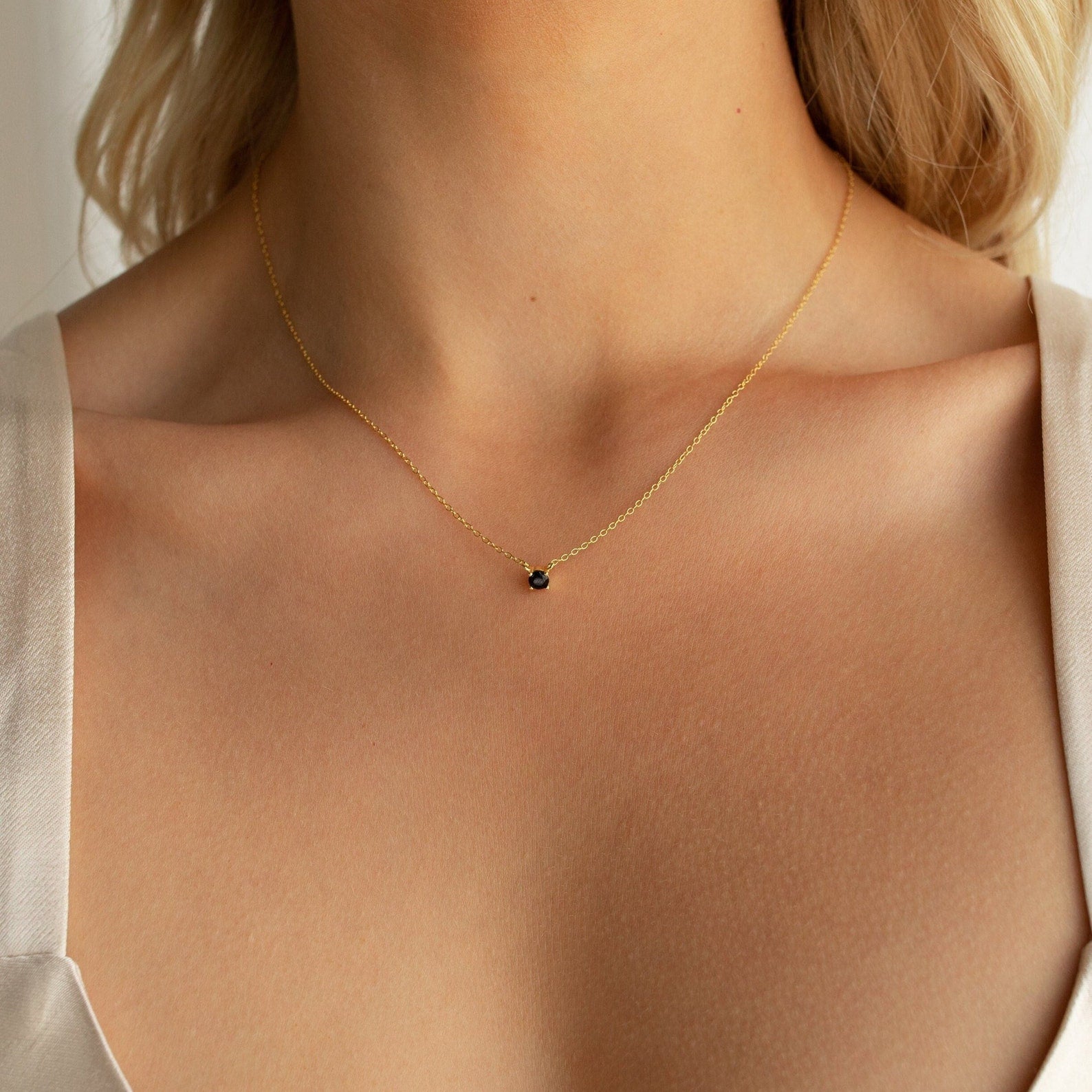 Onyx Dainty Diamond Necklace 18K Gold