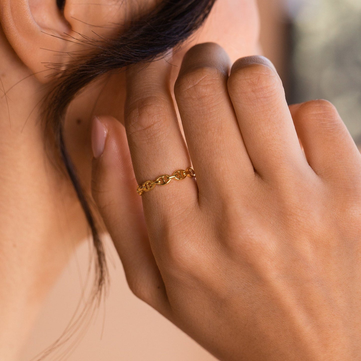 Unity Elegance: The Reese Link Ring