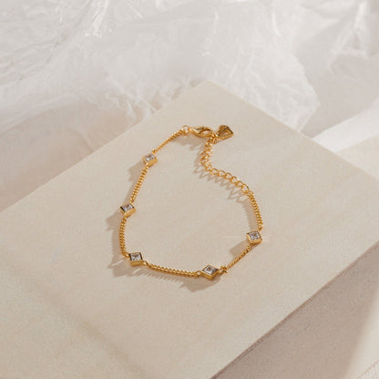 Radiant Elegance: Venus Diamond Bracelet