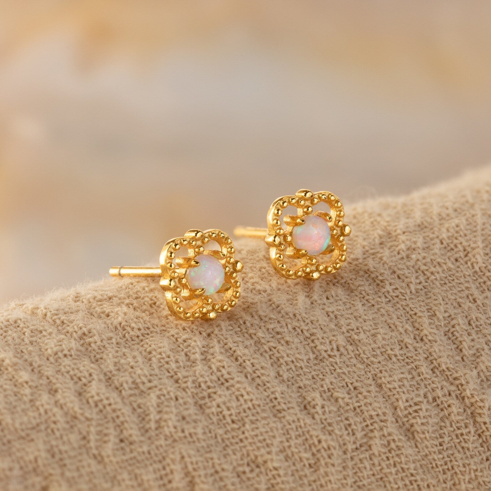 Vintage Opulence: Alora Opal Stud Earrings 18K Gold