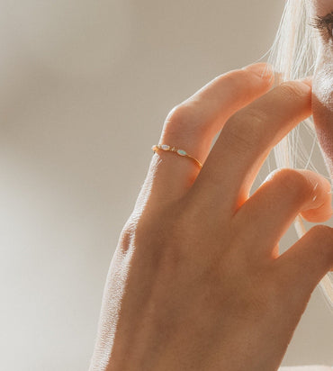 Radiant Elegance: Alessia Trio Opal Ring
