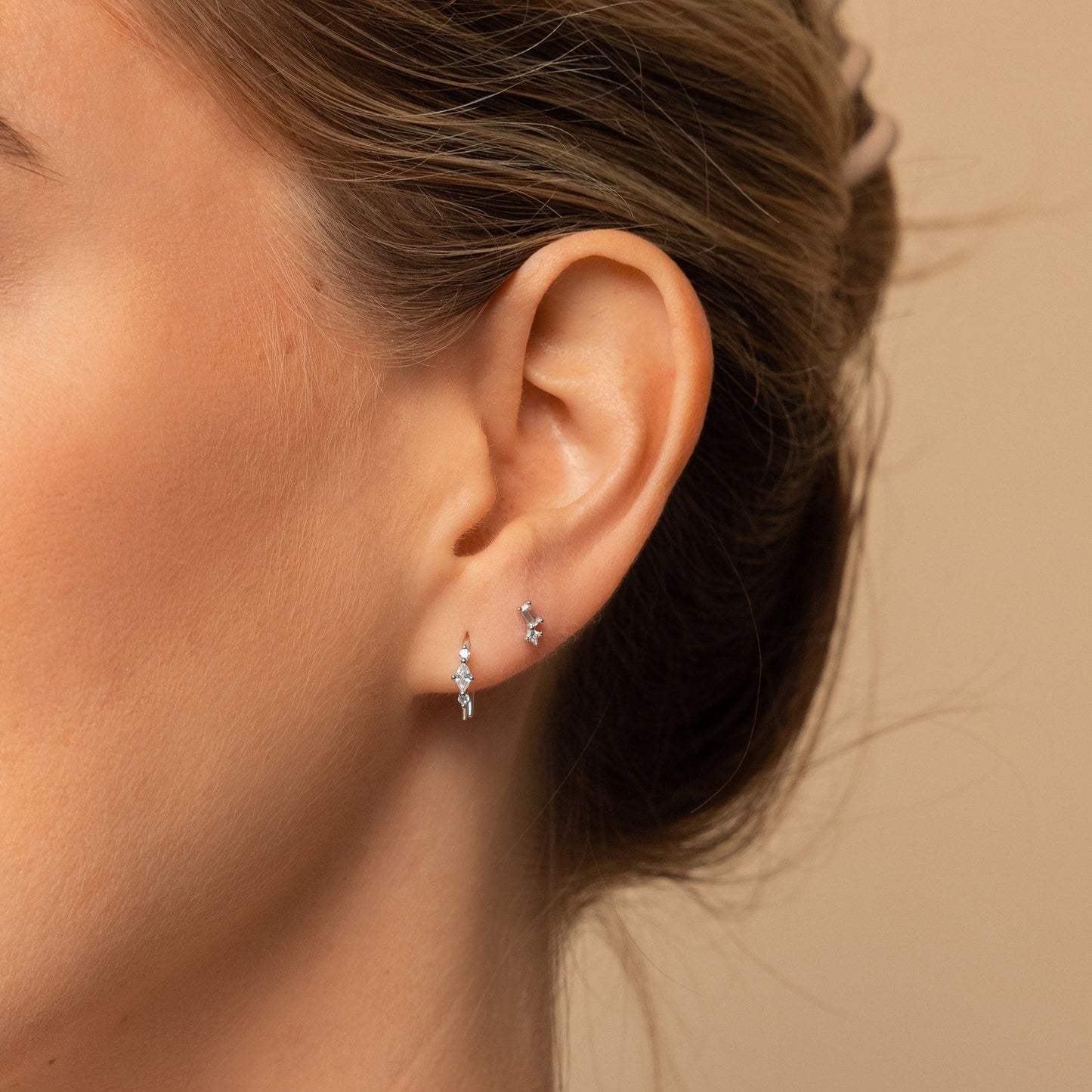 Timeless Elegance: Amaya Diamond Threader Earrings