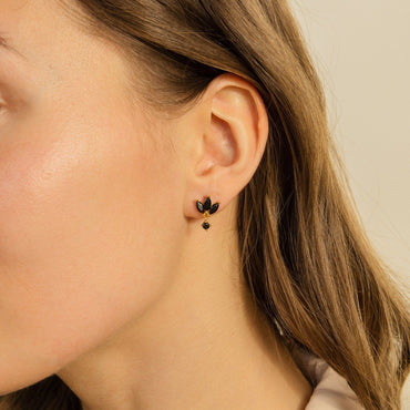Vintage Glamour: Emily Black Petal Earrings
