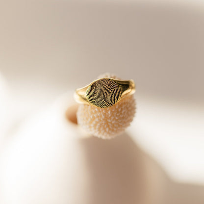 Memorial Remembrance: Personalized Fingerprint Signet Ring