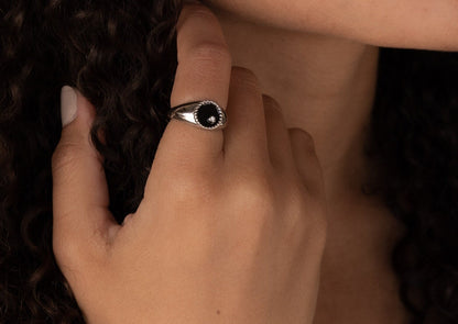 Bold Elegance: Modern Black Signet Ring