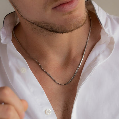 Men's Thick Snake Chain Necklace: Bold Sophistication for Every Look