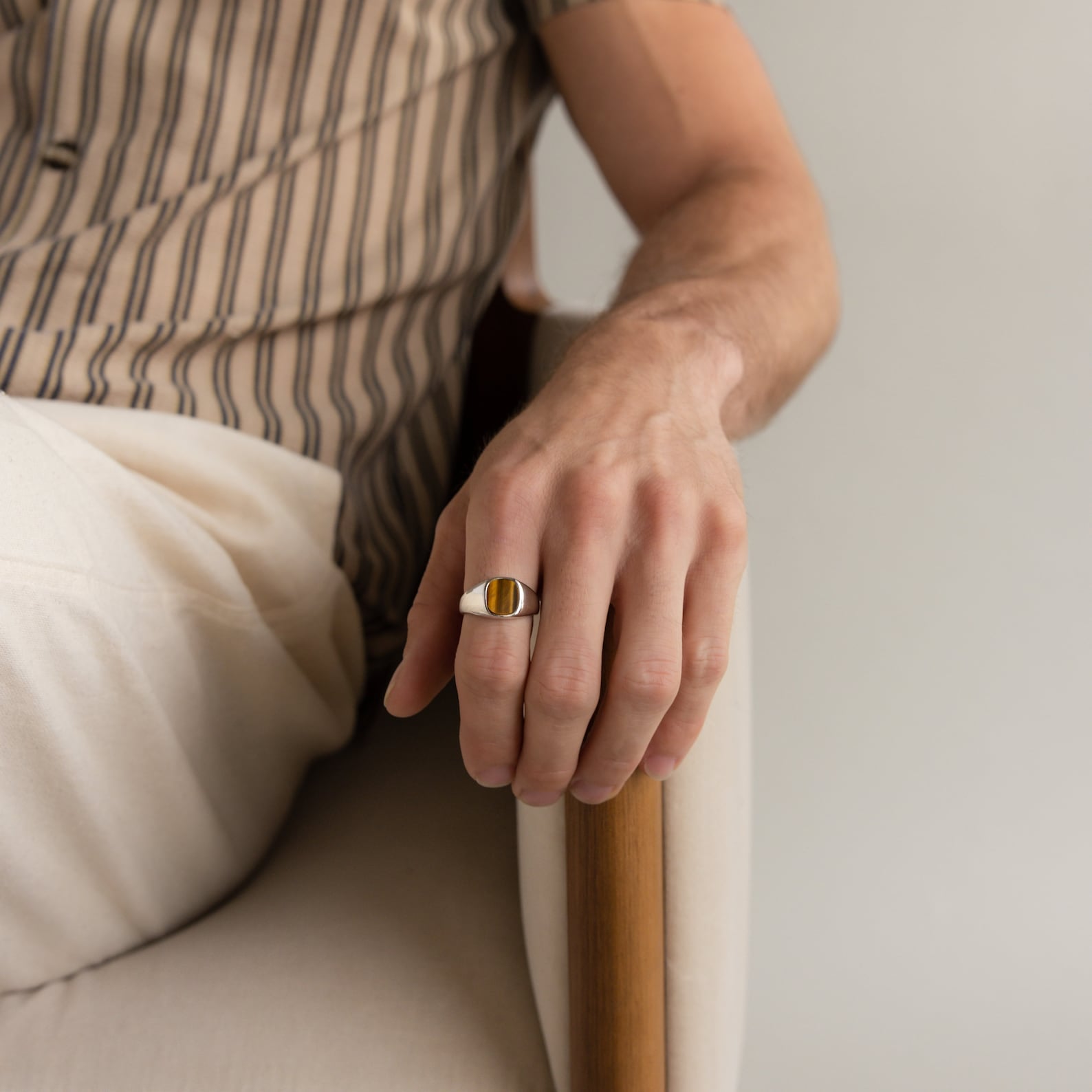 Bold Sophistication: Men's Tigers Eye Signet Ring