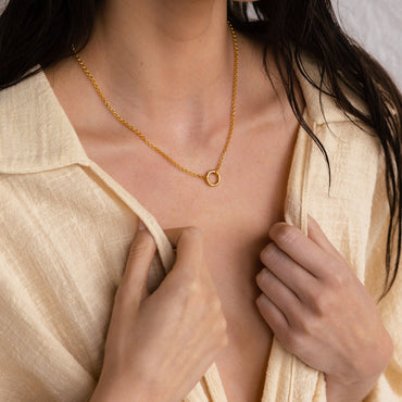 Versatile Minimalist Circle Necklace: Effortless Style for Every Occasion