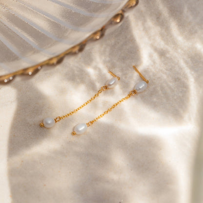 Subtle Pearl Drop Chain Earrings: Delicate Elegance for Every Occasion 18K Gold