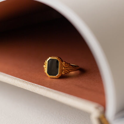 Vintage-Inspired Black Enamel Signet Ring: Fusion of Classic and Contemporary