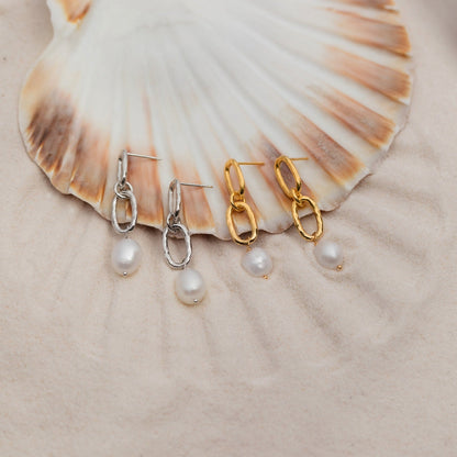 Splash of Elegance Pearl Drop Chain Link Earrings: Summer Statement